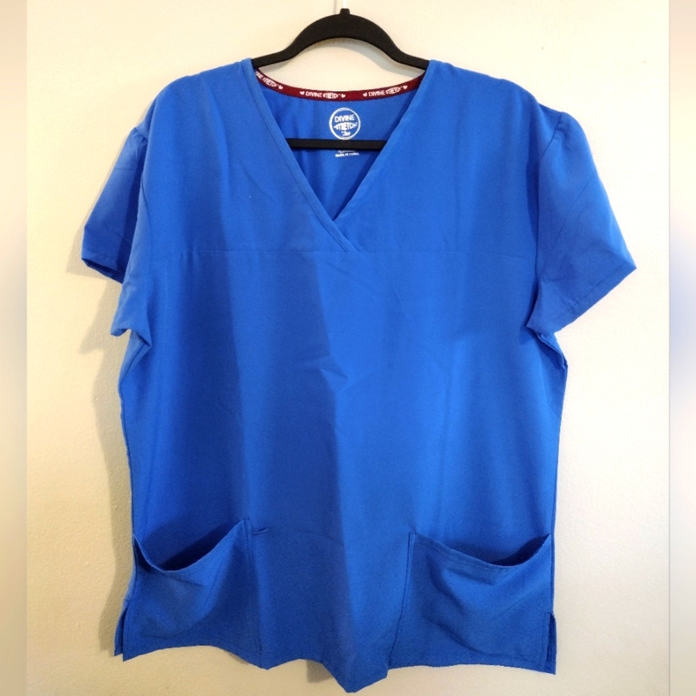 💙Women's Scrub top💙